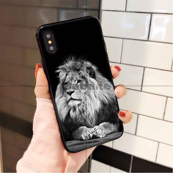 Babaite Animals The lion DIY Luxury High-end Protector Case for Apple iPhone 8 7 6 6S Plus X XS MAX 5 5S SE XR Mobile Cover